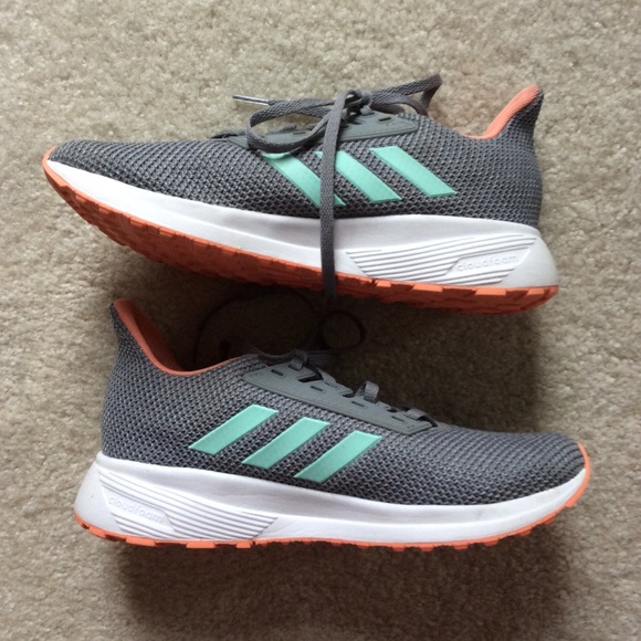 adidas Other - Girls Adidas Size 4